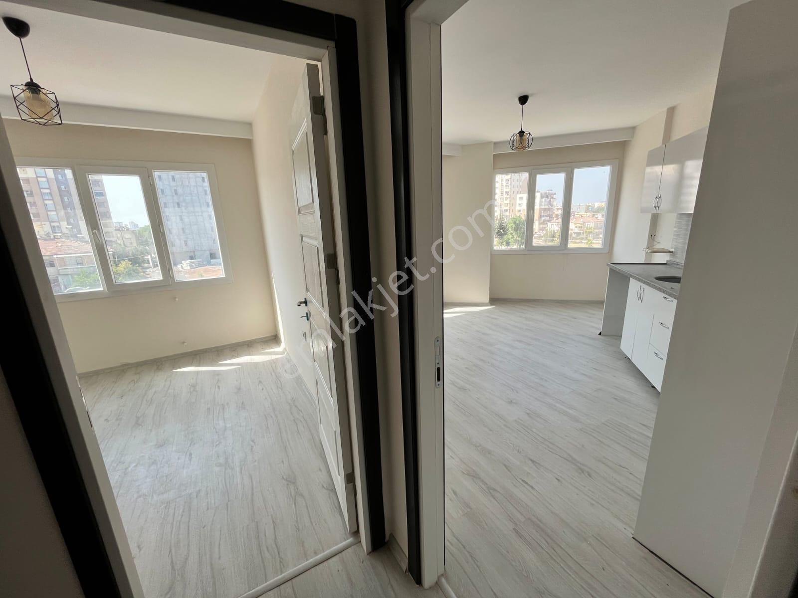 Ptt Evlerinde Site İçerisinde 1+1 Kiralık Daire - Görsel 9