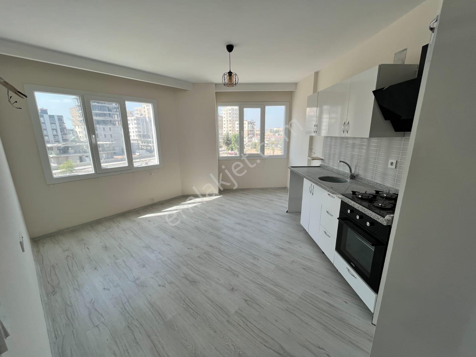 Ptt Evlerinde Site İçerisinde 1+1 Kiralık Daire