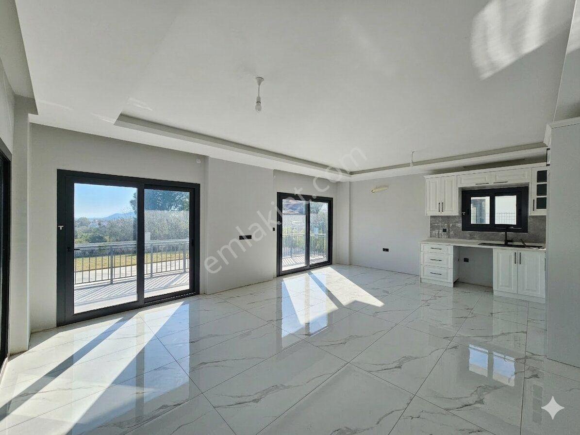 Goldhouse Dan Satılık Kapanmaz Manzaralı, Havuzlu Ve Geniş Bahçeli Lüks Villa - Görsel 5