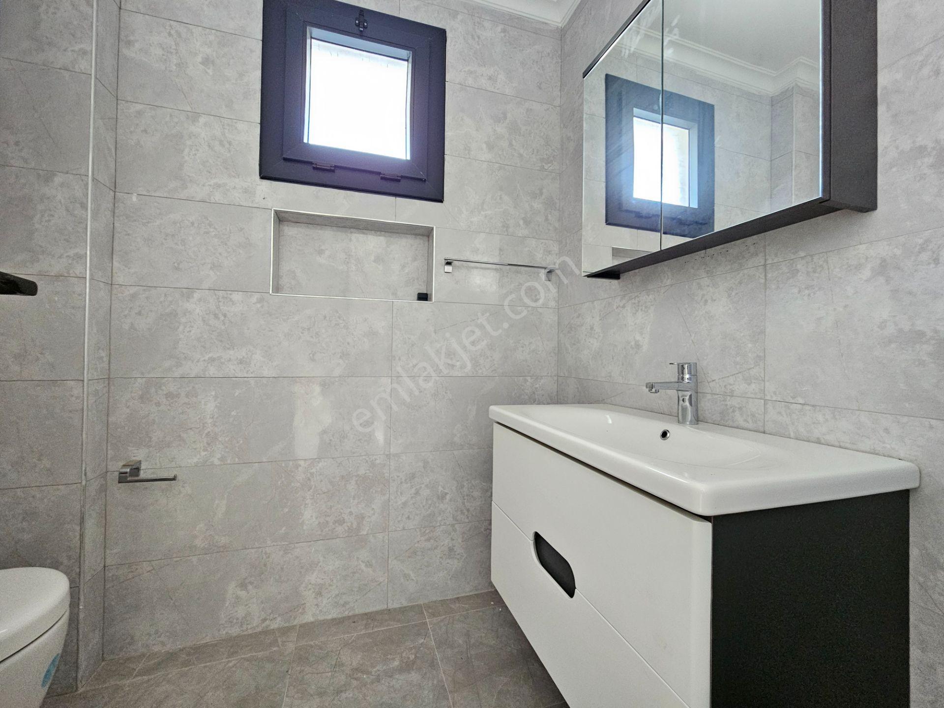 Goldhouse Dan Satılık Kapanmaz Manzaralı, Havuzlu Ve Geniş Bahçeli Lüks Villa - Görsel 8