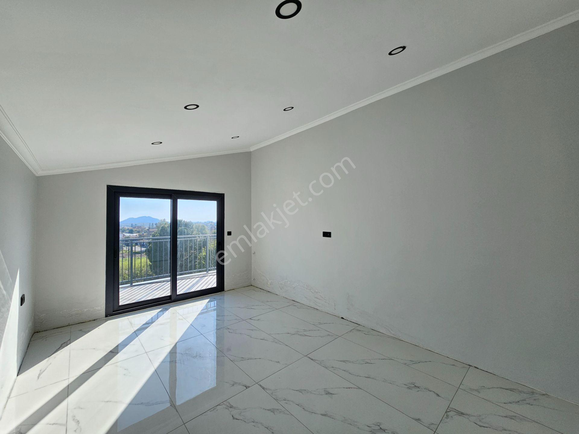 Goldhouse Dan Satılık Kapanmaz Manzaralı, Havuzlu Ve Geniş Bahçeli Lüks Villa - Görsel 23