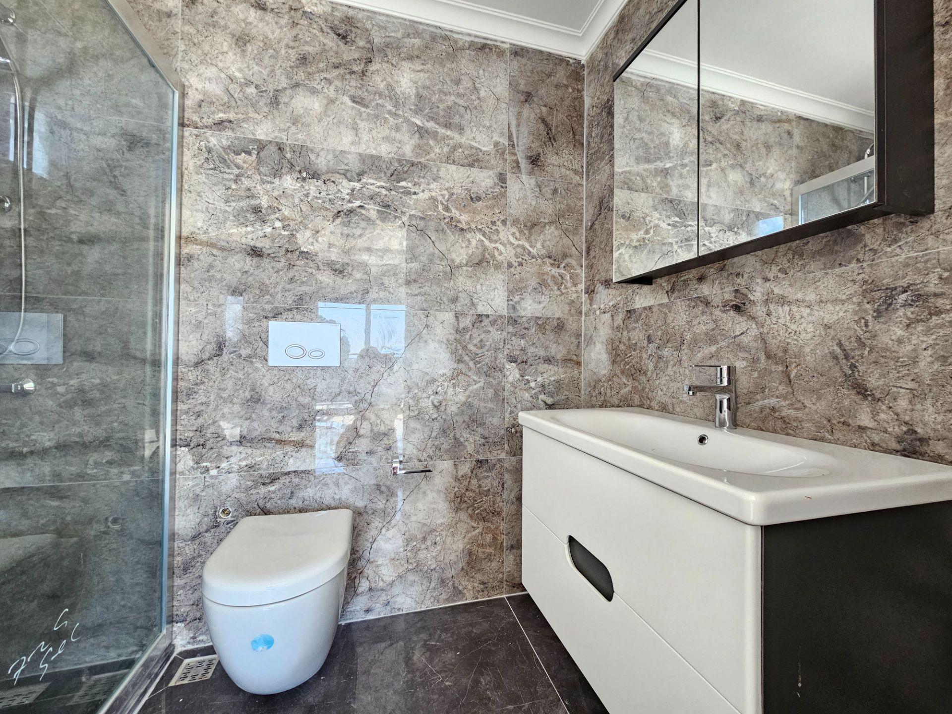 Goldhouse Dan Satılık Kapanmaz Manzaralı, Havuzlu Ve Geniş Bahçeli Lüks Villa - Görsel 18