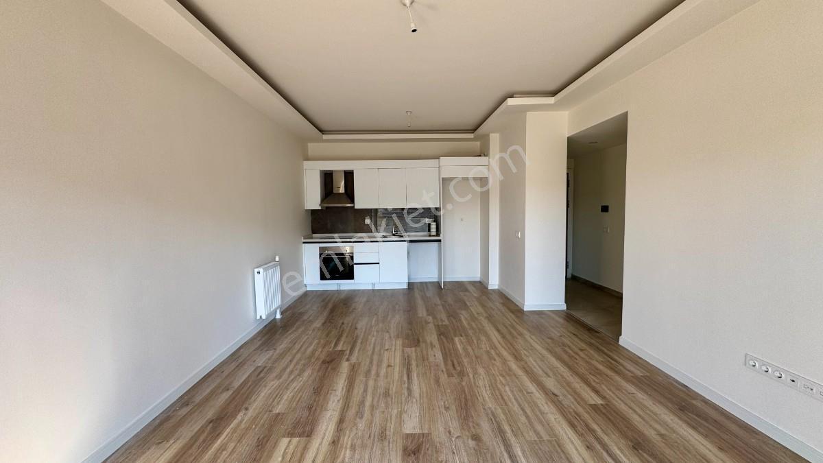 Bornova Narovada Satılık 2+1, Geniş, Sosyal Olanaklı Daire - Görsel 12