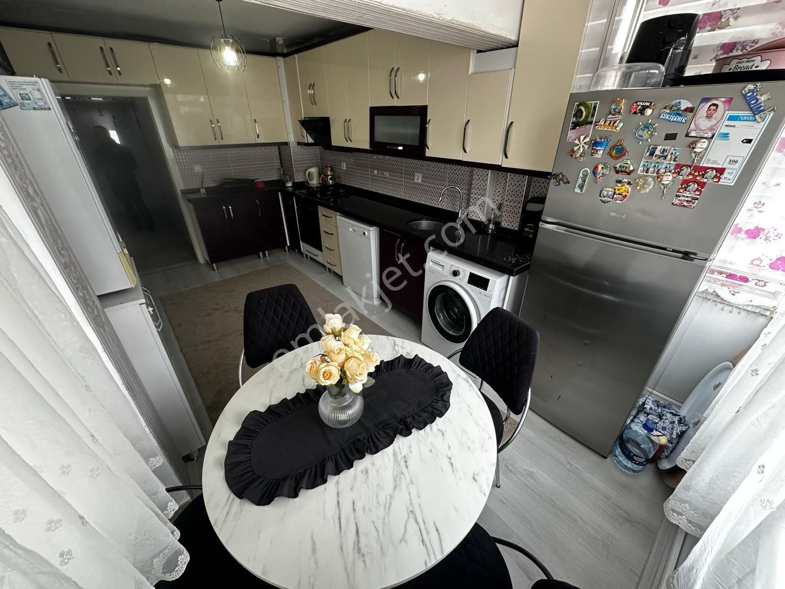 Hayal^den Malazgirt Mh 3+1 Bağımsız Ara Katta Full Yapılı Daire!