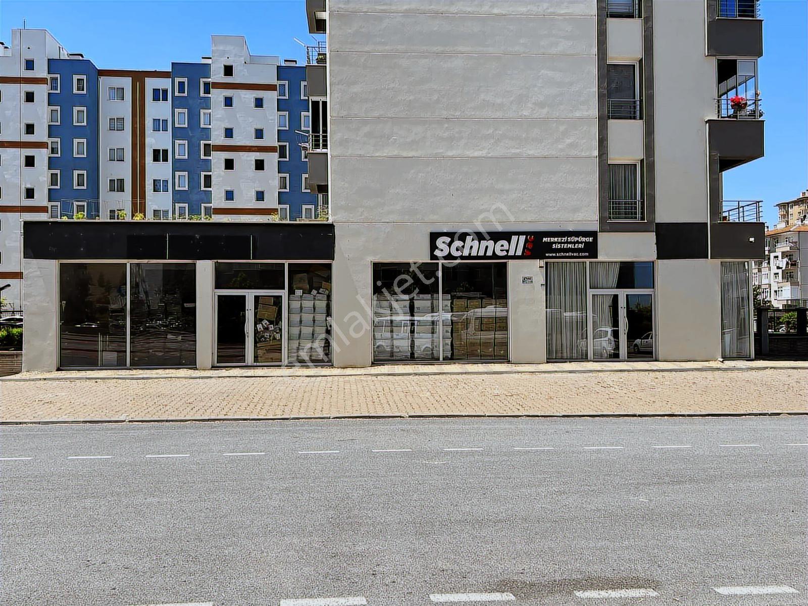 Tried - Hürriyet - Altınoluk'da 275 M2 Kiralık Dükkan - Görsel 3