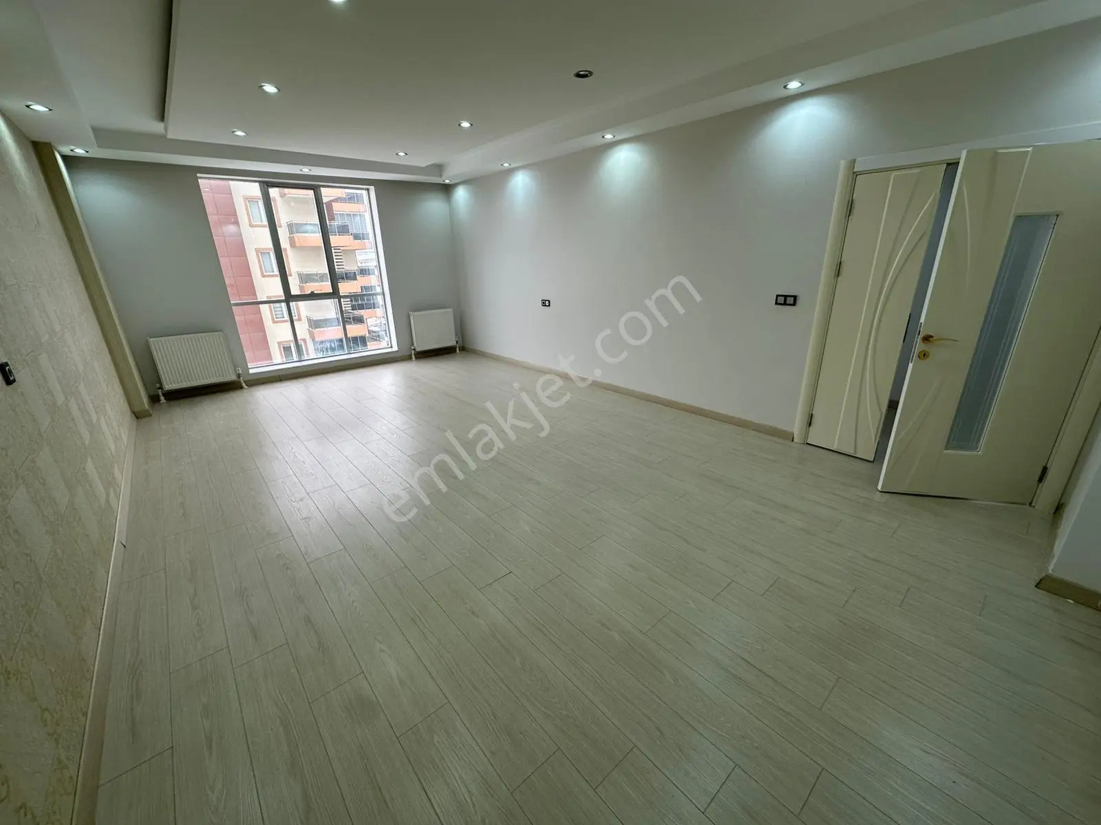 Hedef Emlaktan Kardeşlerde Kiralık Lüks 4+1 Daire - Görsel 2