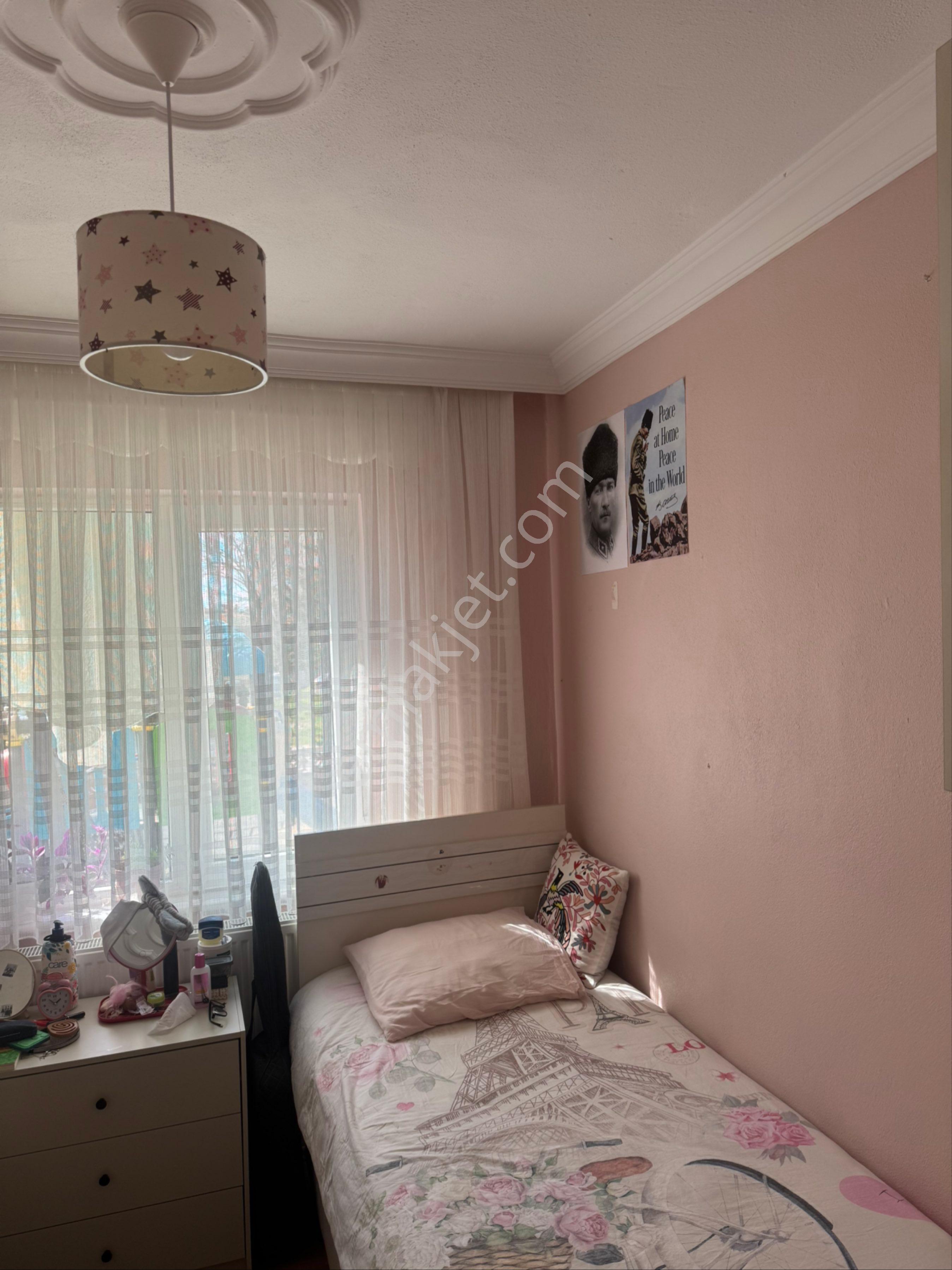 Kıklareli Merkez 2 Etap Çağdaş Kent Sitesinde Satılık 2+1 Daire - Görsel 9