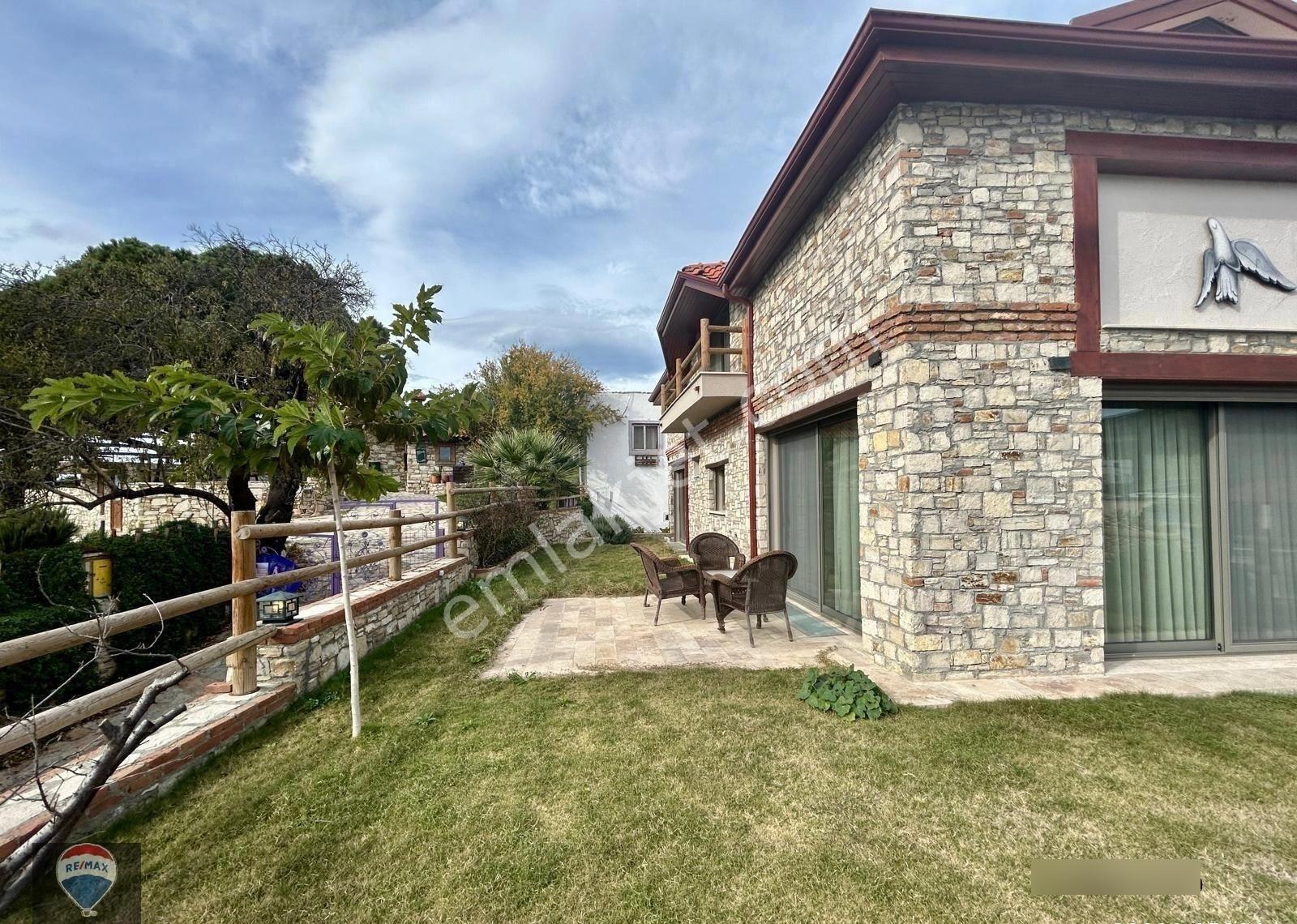 Kuşadası Caferli Köy Merkezinde 5+2 Taş Ev - Görsel 22