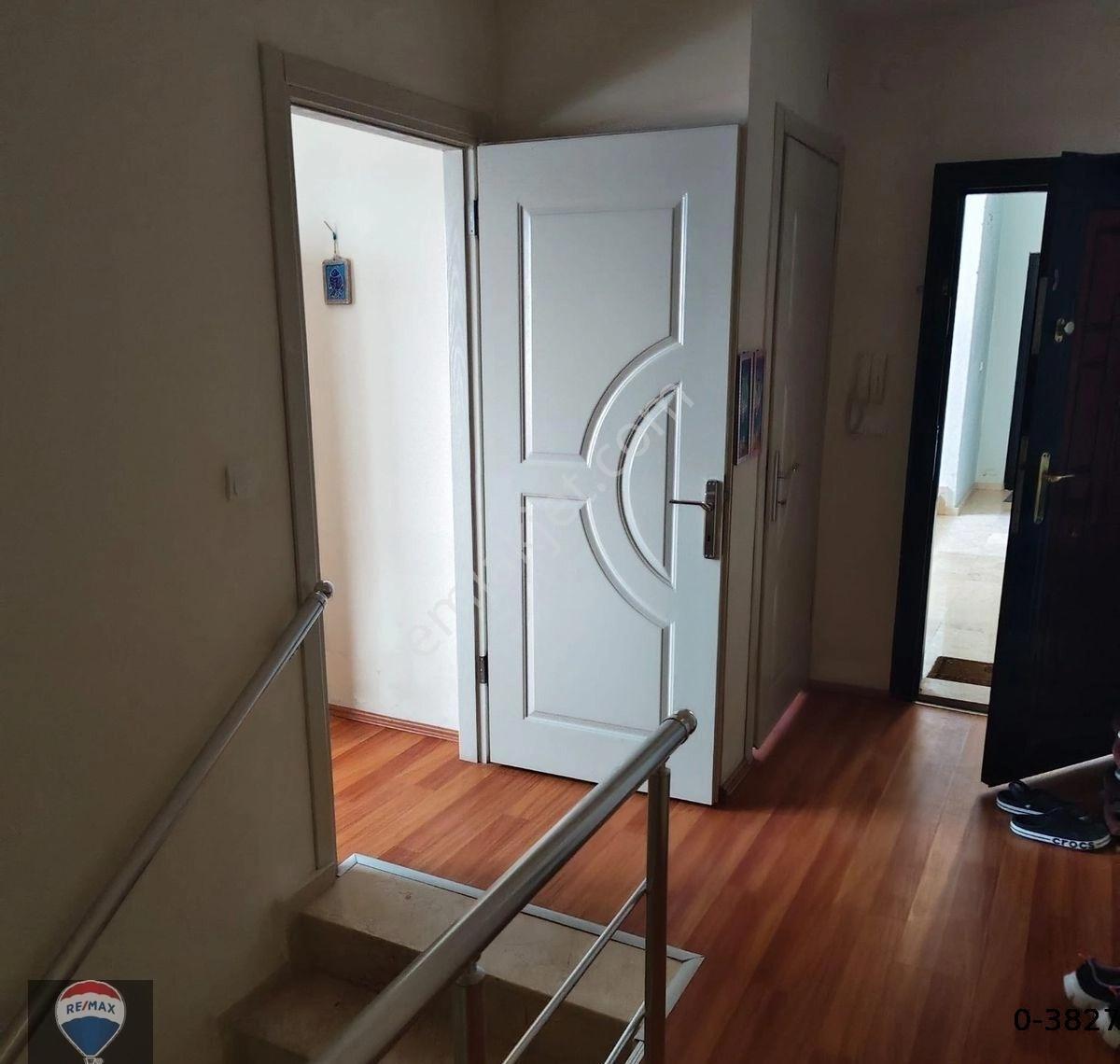 Kuşadası Şehir İçinde Bahçeli Yaşam – Modern Ters Dubleks Daire - Görsel 22