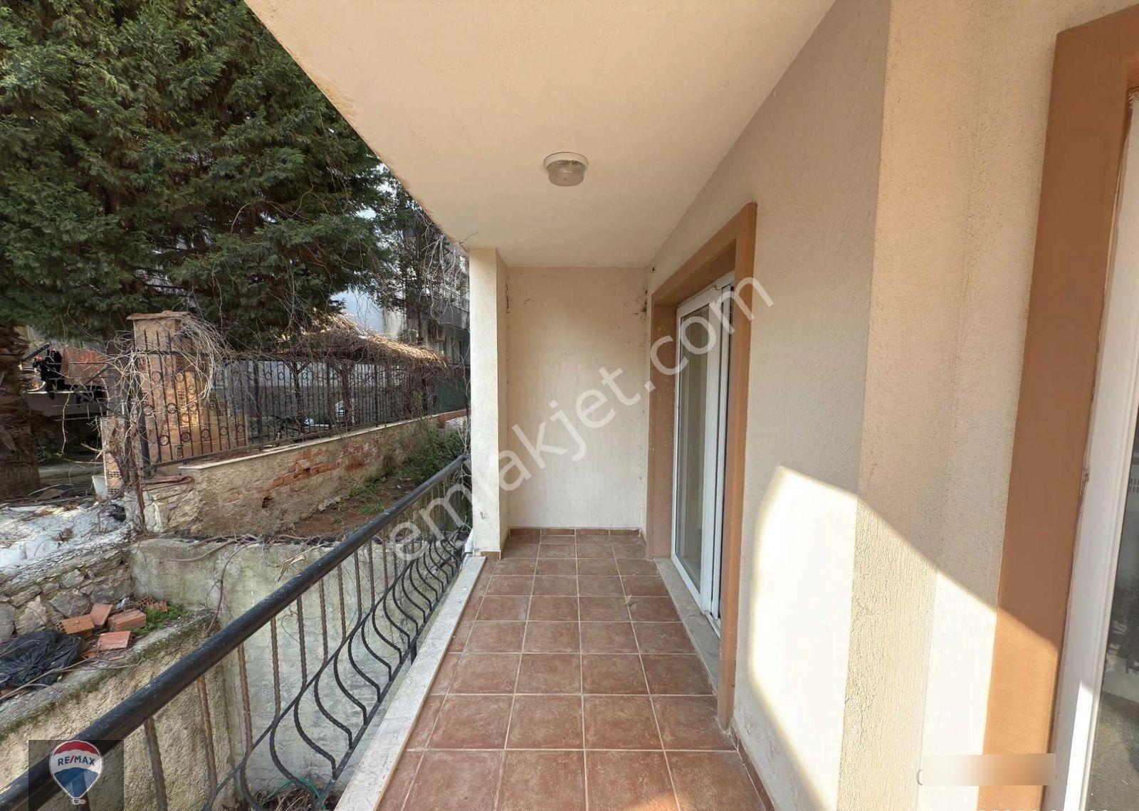 Kuşadası Şehır İçınde Bahçelı Yaşam – Modern-genış Ters Dubleks - Görsel 2