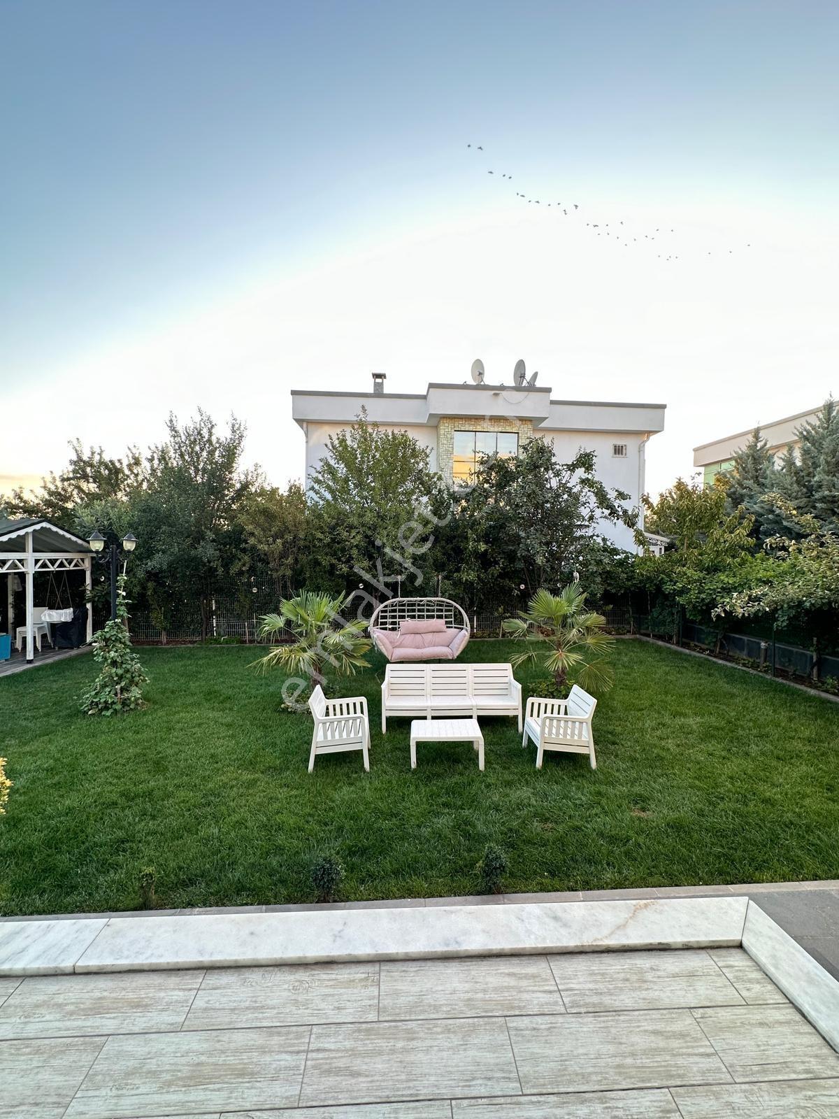 Dicle Üniversitesi Yakınnda Satılık Dubleks Villa - Görsel 5