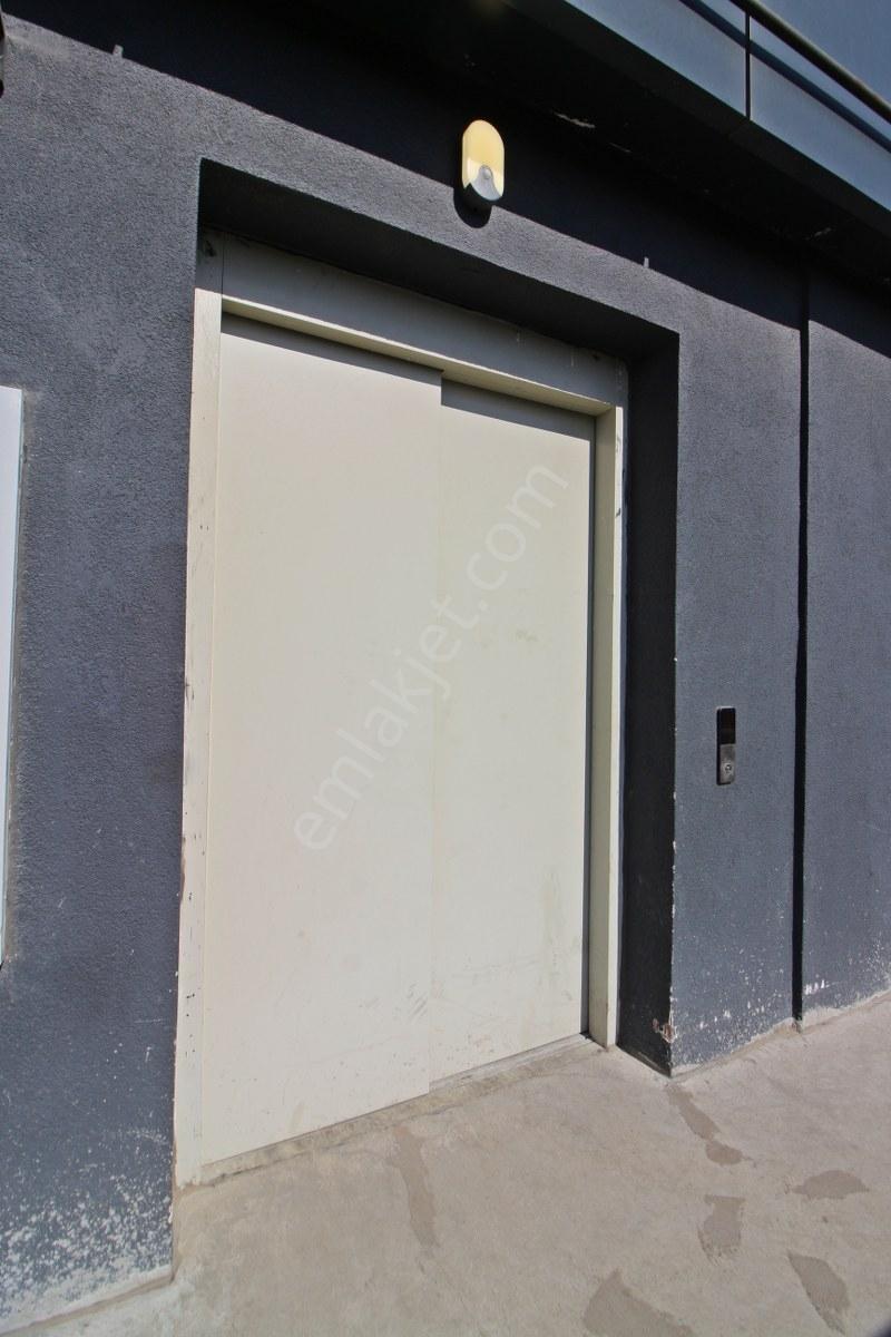 Gamze Emlak'tan Ahi Evran Mah'de Sanayi İçerisinde 100m² Dükkan - Görsel 11