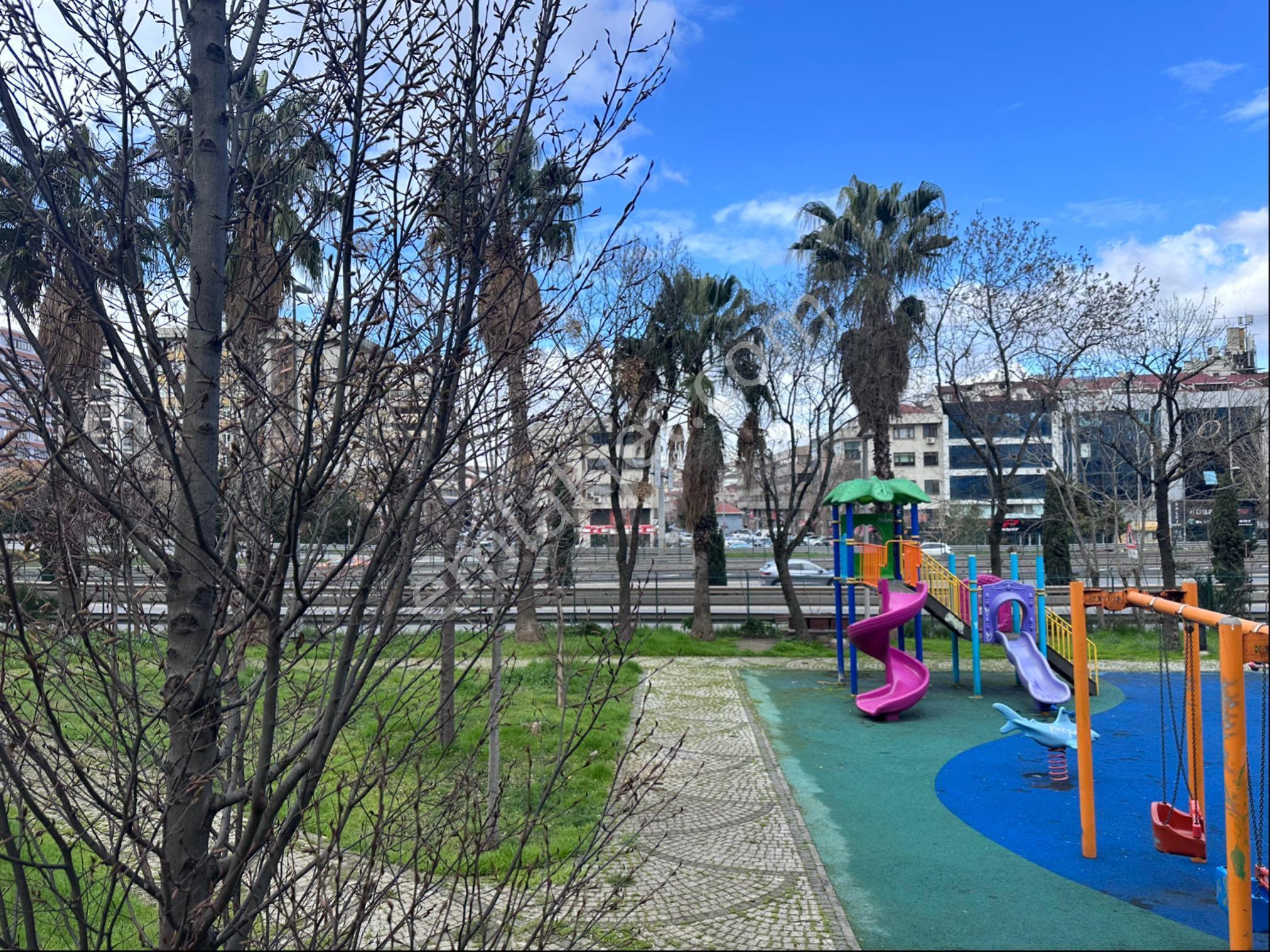 Kadıköy’de Yatırımlık Bina - Görsel 8