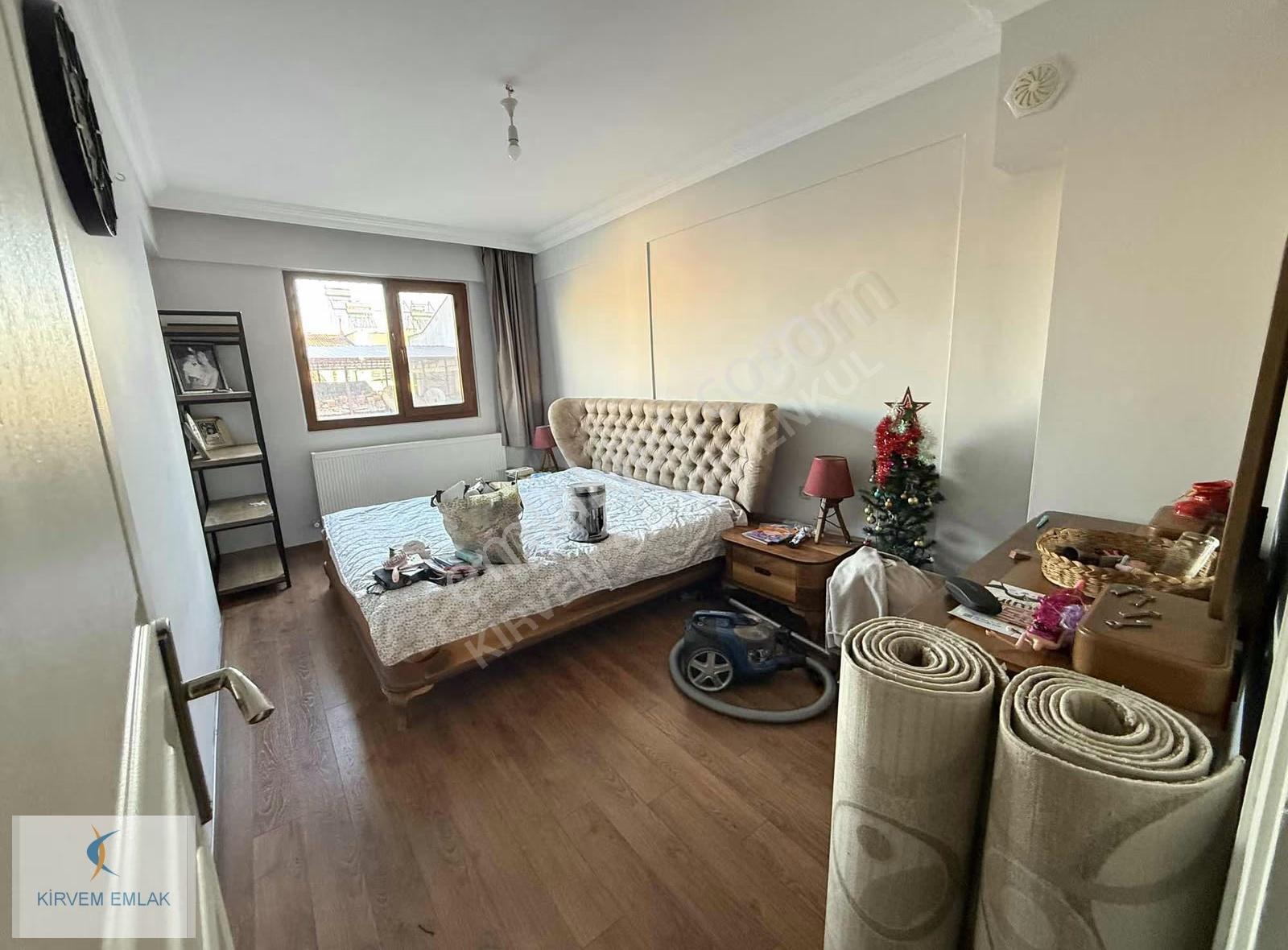 Kirvem Emlak'tan Çarşının Göbeğinde 5+1 Dubleks Daire - Görsel 6