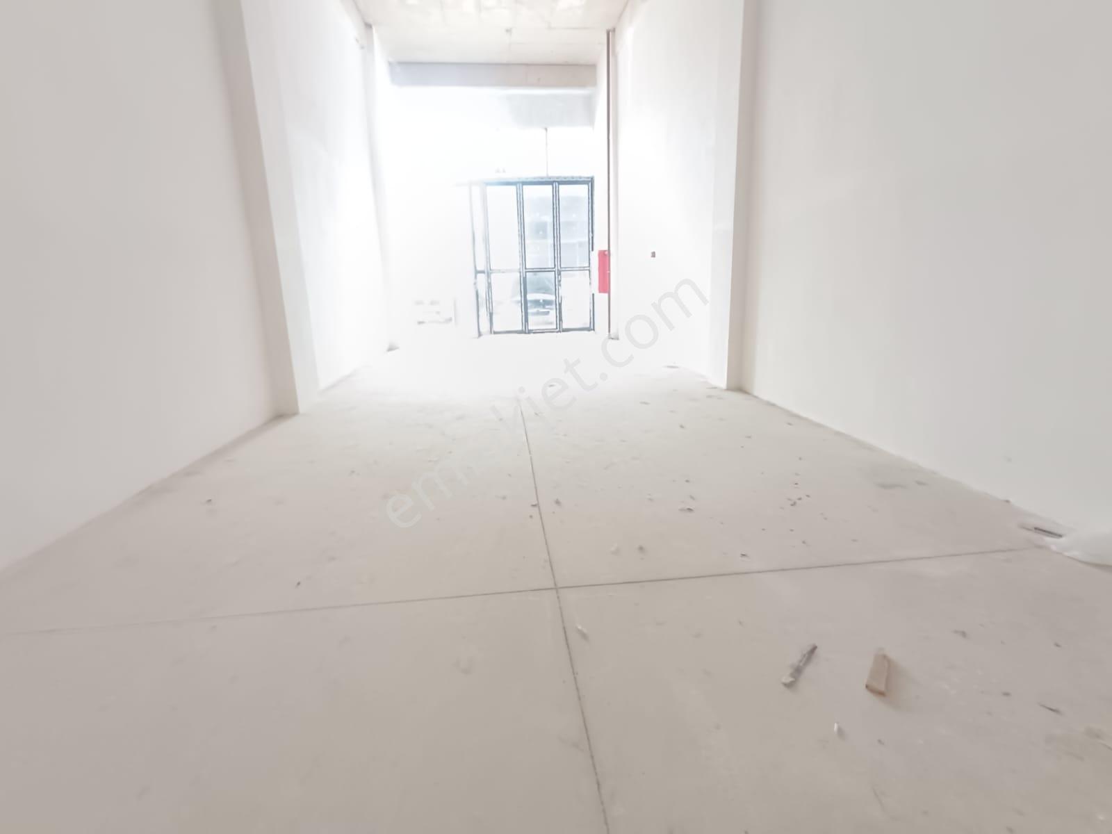 Baki Den Sincan Sanayinde Sehaş Arenada 70m2 Her İşe Uygun - Görsel 8
