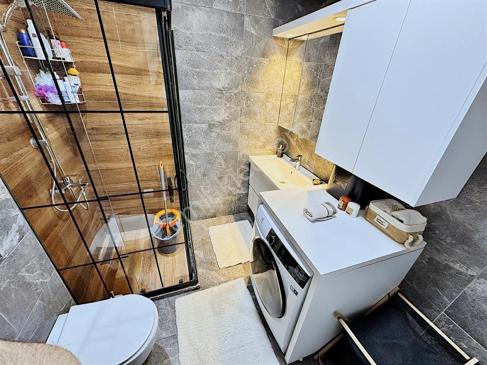 Uçkuyular Koca Türkkoleji Dibi 2+1 100m2 Teraslı Satılık Daire - Görsel 18