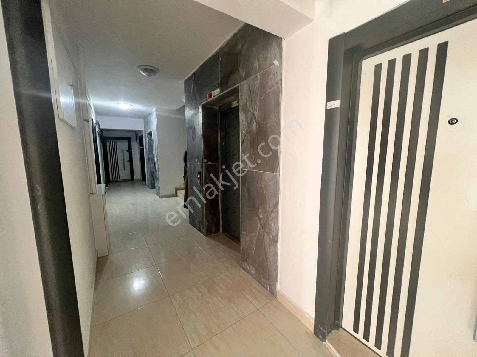 İstasyon Mah Dsf Sitesi İ̇çersinde 2+1 100m2 Satılık Daire - Görsel 5