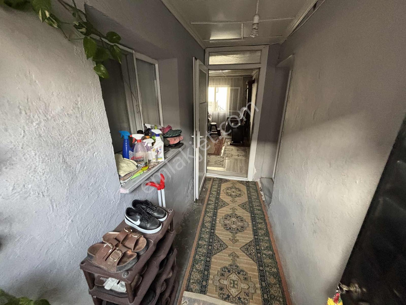 Salihli Satılık 248 M2 Müstakil Ev Ve Arsası - Görsel 14