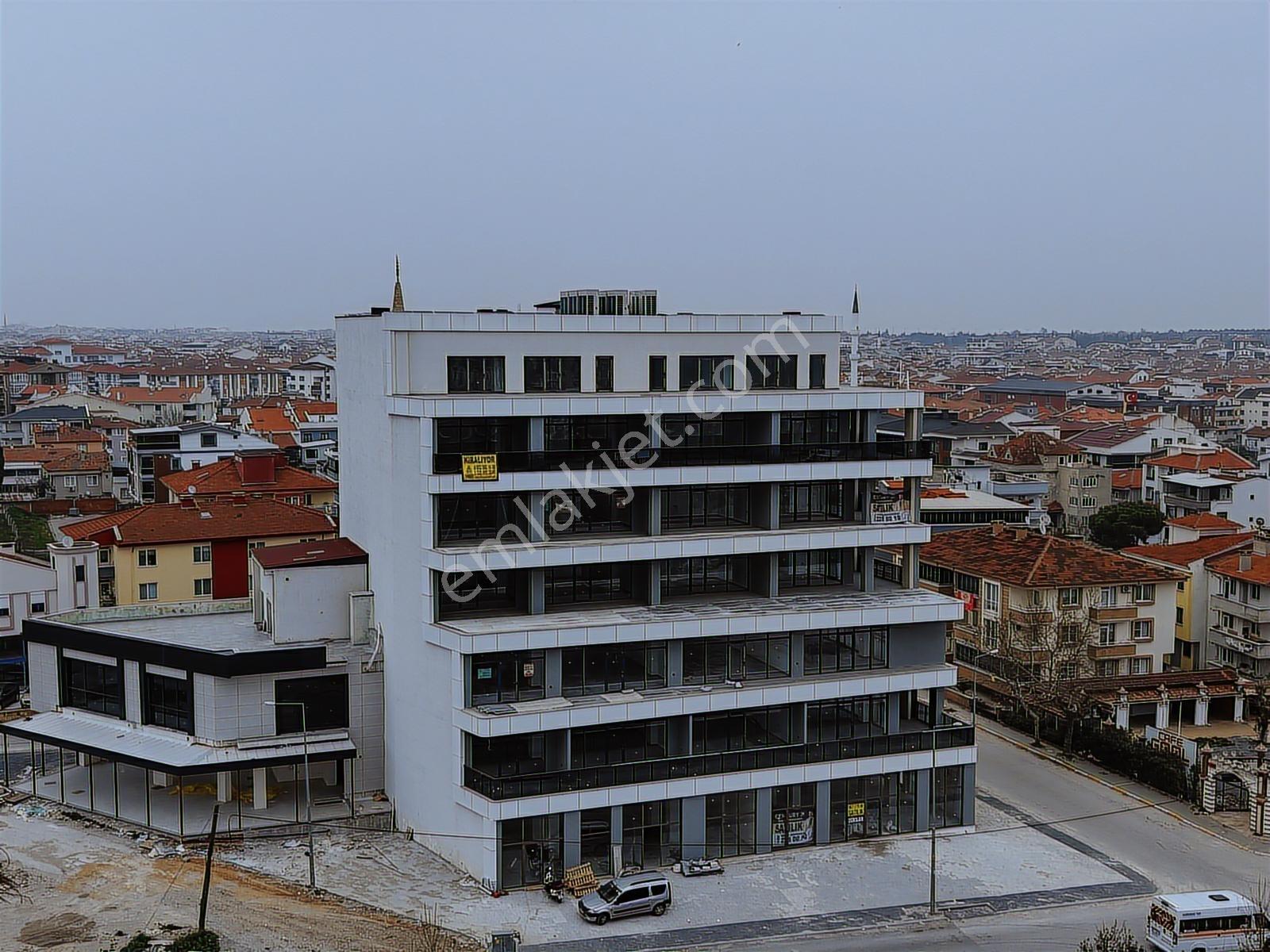 Mir'den Şehrin En Gözde Bölgesinde Lüks Prestijli Kiralık Ofis - Görsel 23