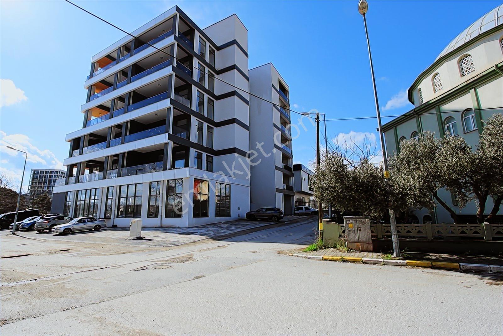 Mir'den Şehrin En Gözde Bölgesinde Lüks Prestijli Kiralık Ofis - Görsel 31