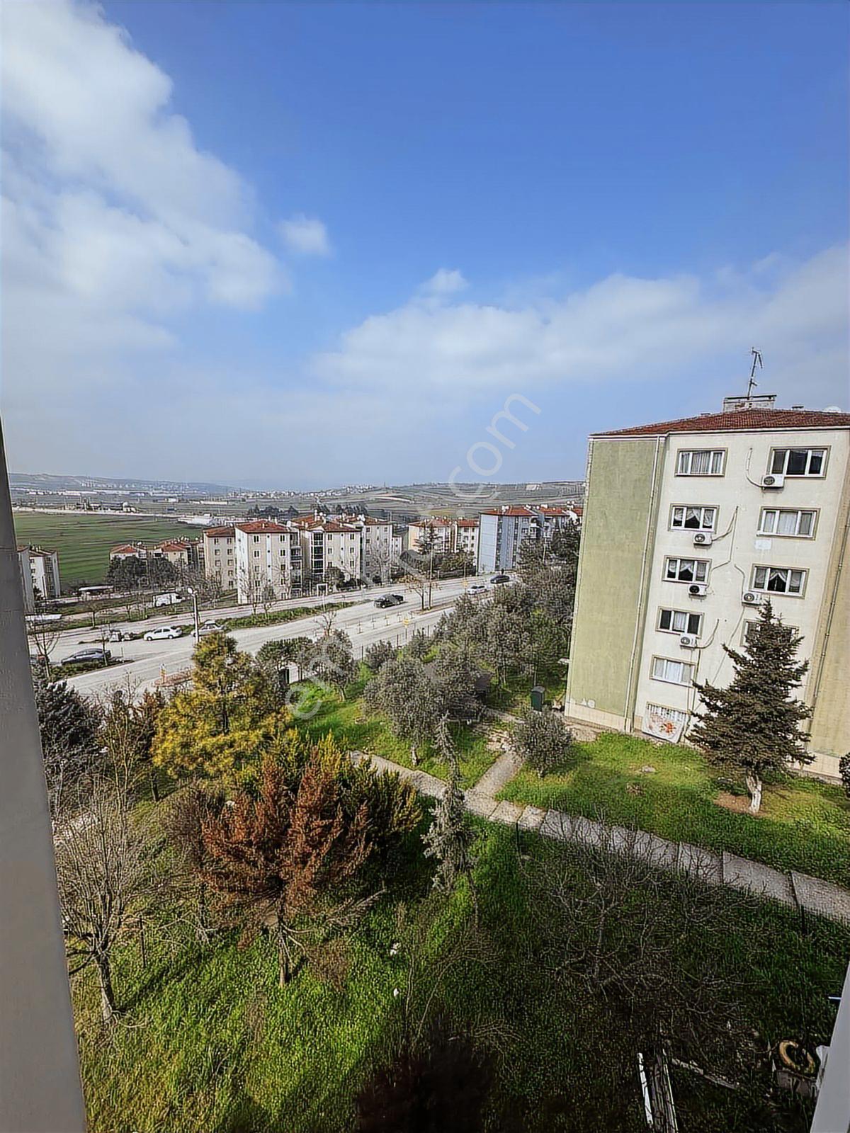 G A Dan Göçmen Konutları Temiz İçi Yapılı Merkezde 2+1 Satılık - Görsel 14