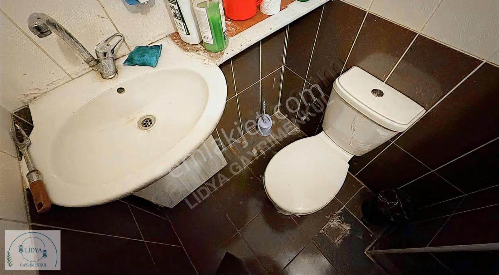 Maltepe Fındıklı'da Satılık 2 Dükkan (180m²) - Görsel 14