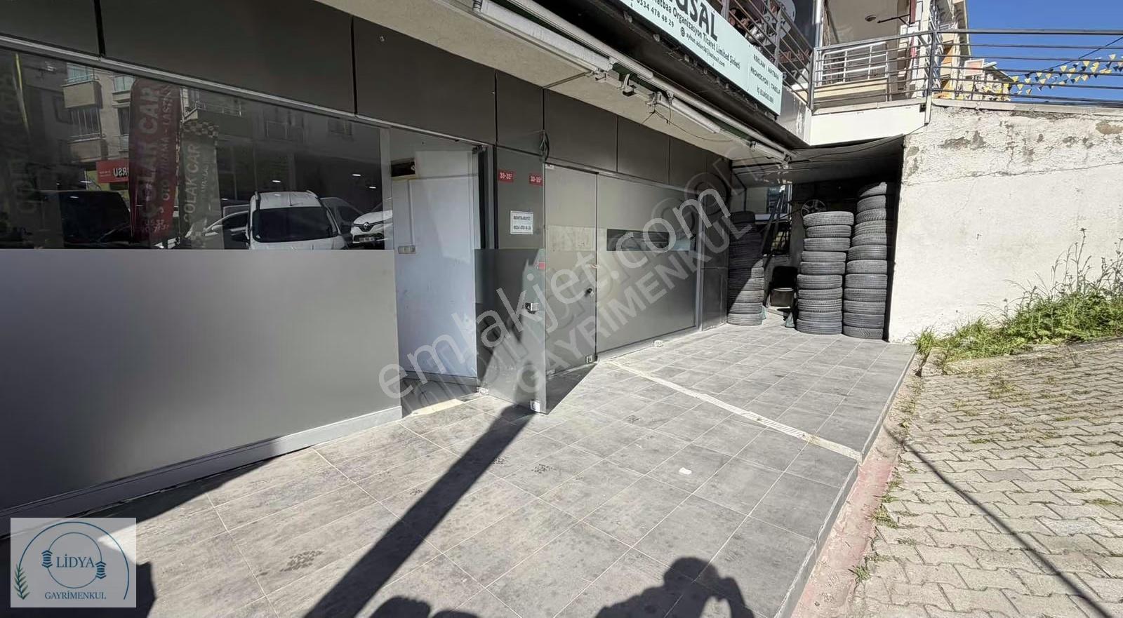 Maltepe Fındıklı'da Satılık 2 Dükkan (180m²) - Görsel 7