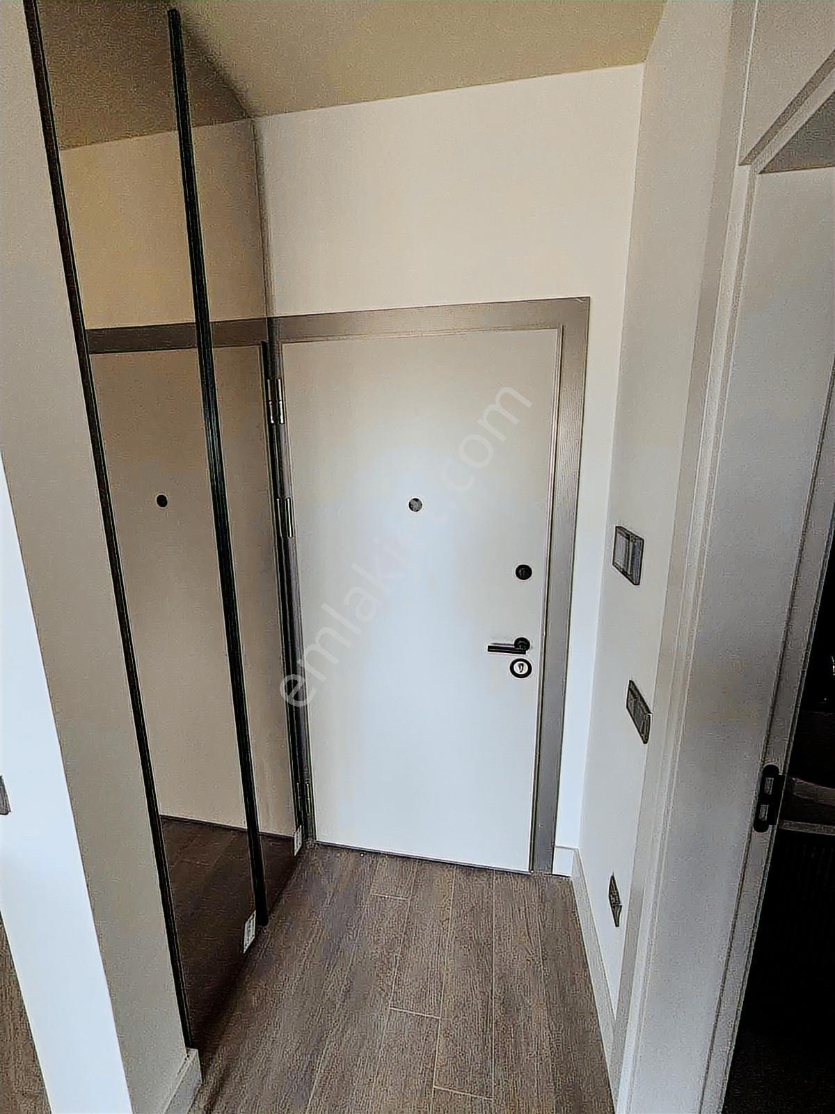 Trion Emlak - Sirius Modern 1+1 Teraslı Satılık İskanlı Daire - Görsel 2