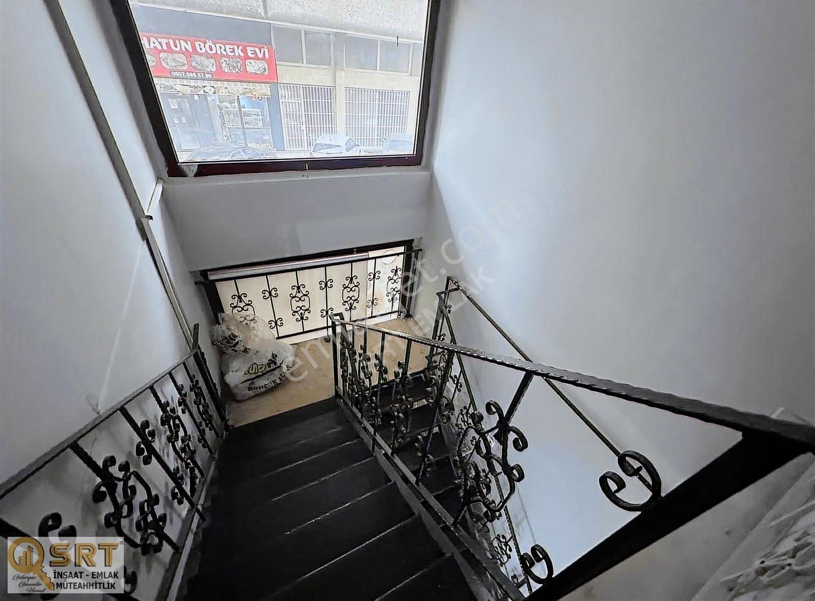 Nene Hatun Parkı Yakını Devren Satılık Örgü Hobi Evi - Görsel 16