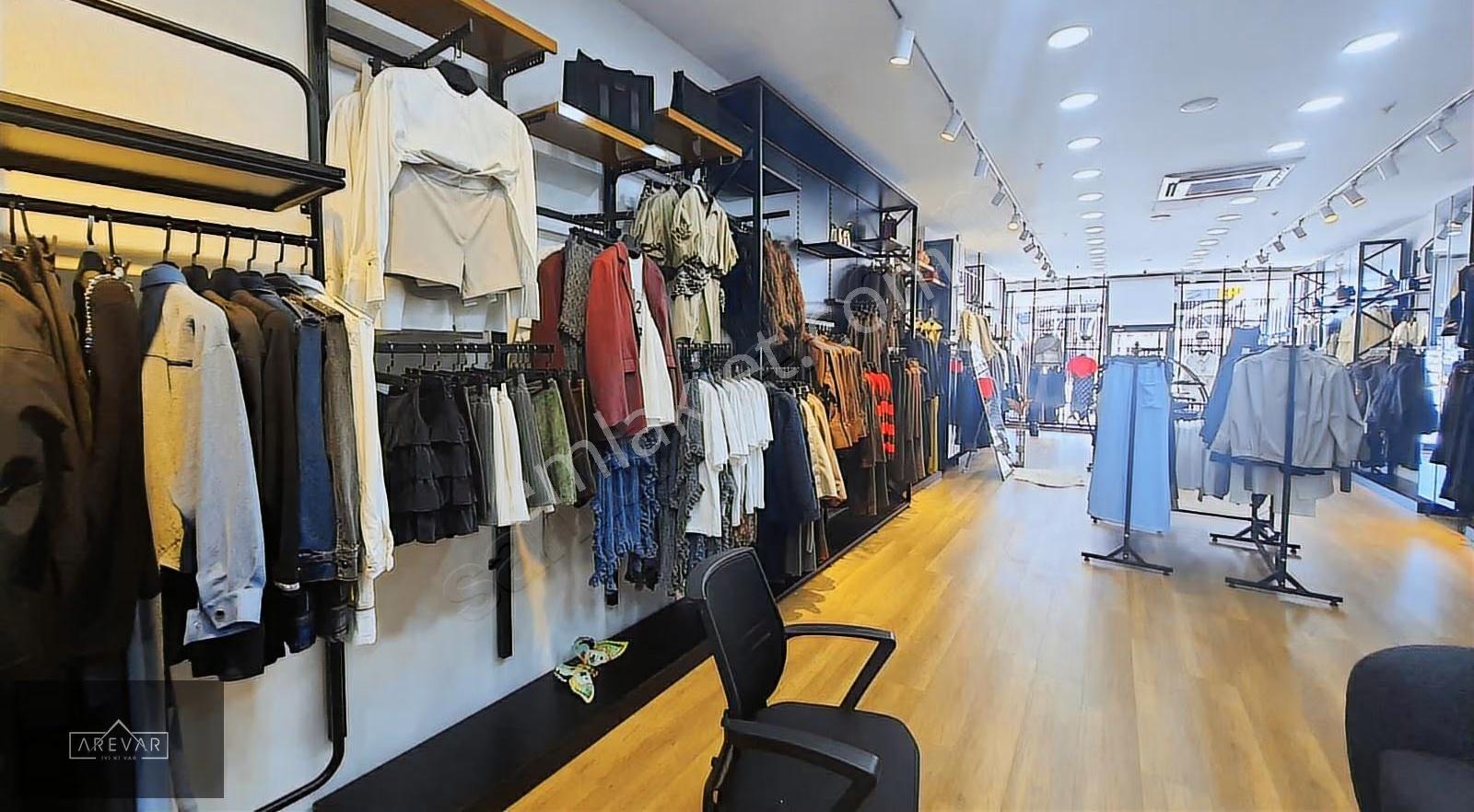 Arevar'dan Devren Kiralık Giyim Mağazası