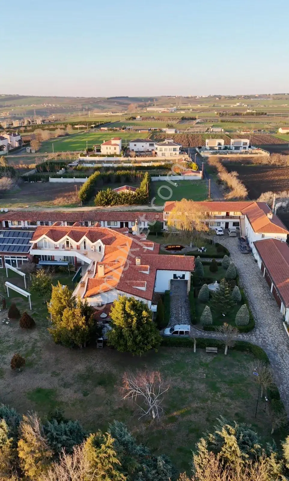 Silivri Ortaköy'de 35.209 M2 Faal Ruhsatlı At Çiftliği,36000000usd - Görsel 2