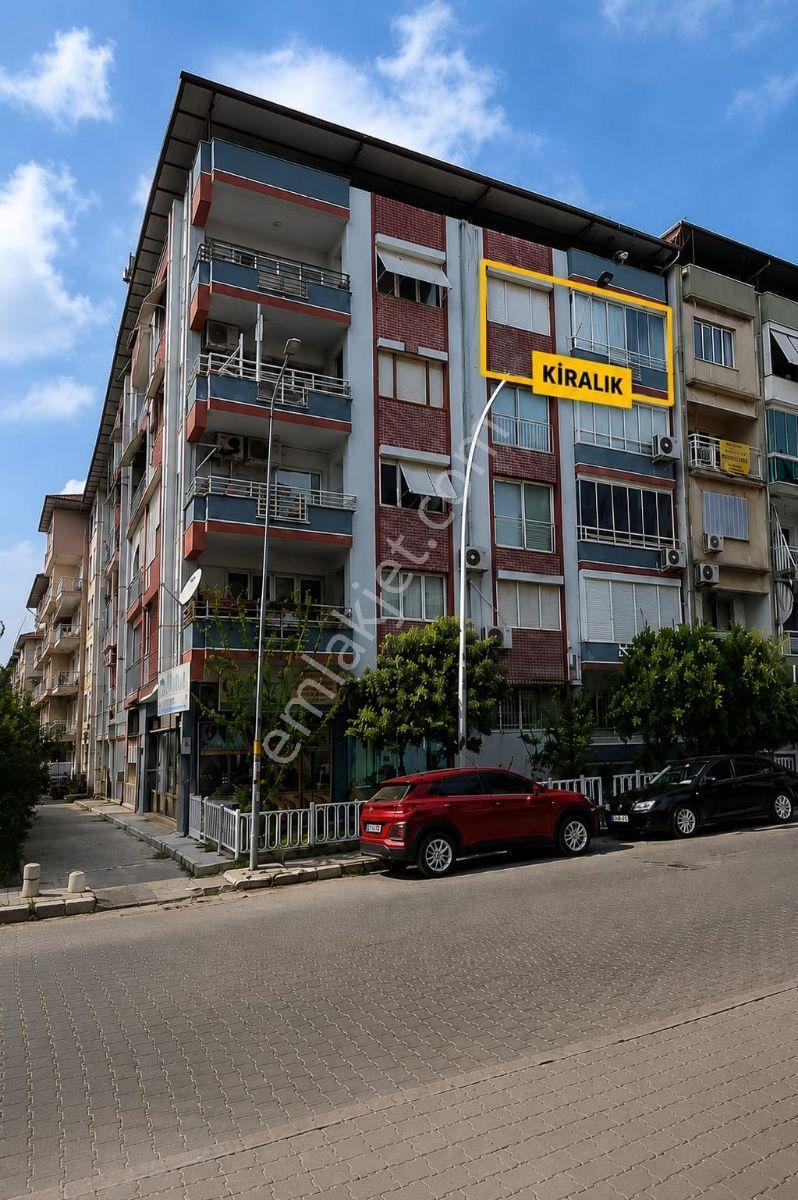 Şentürk Gayrimenkul | 3+1 Çift Cephe | Doğalgazlı | Cadde Üzeri