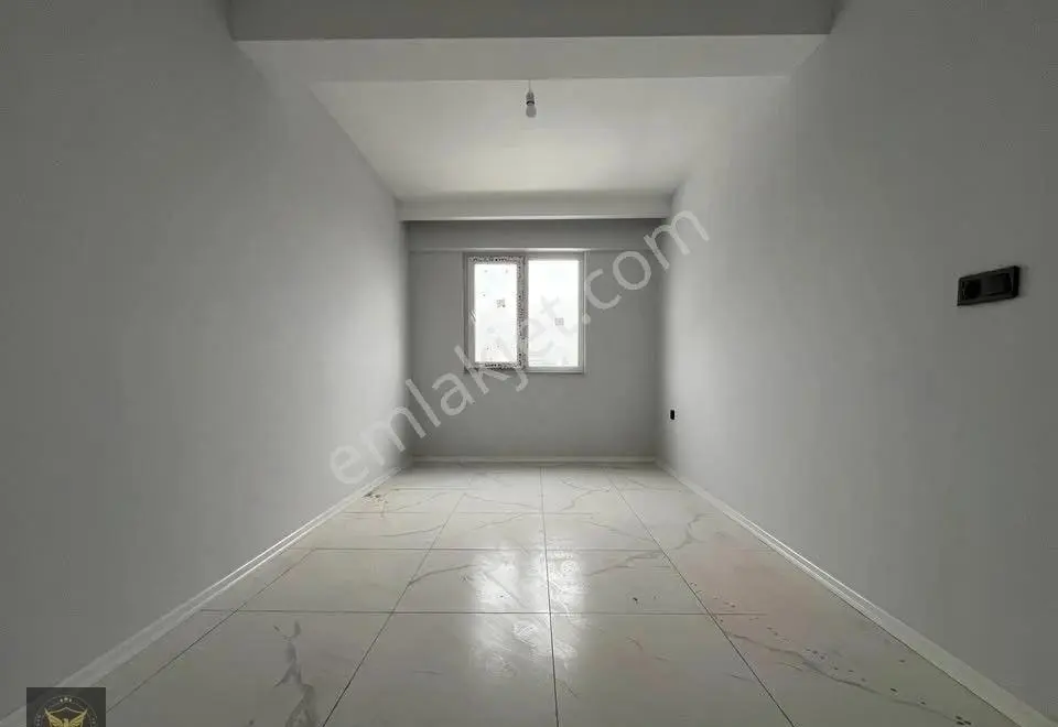 Güzelyurt Mh.metrobüse Yakın Şık Tasarımlı 2+1 Satılık Dairemiz.. - Görsel 2