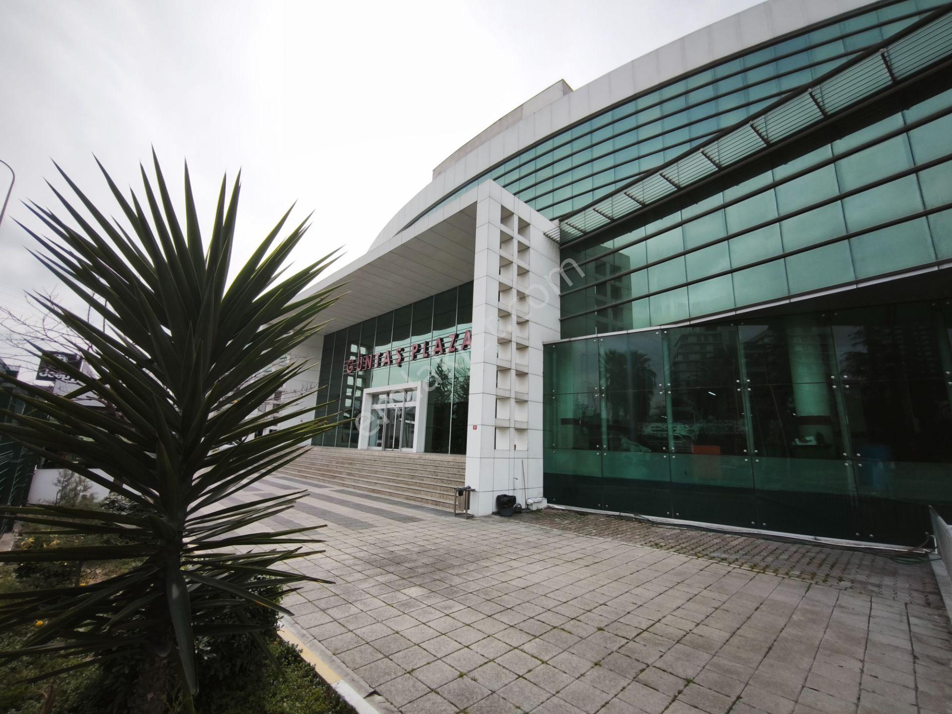 Basın Ekspres Üzerinde Prestijli Plaza'da 1000 M2 Kiralık Ofis - Görsel 34