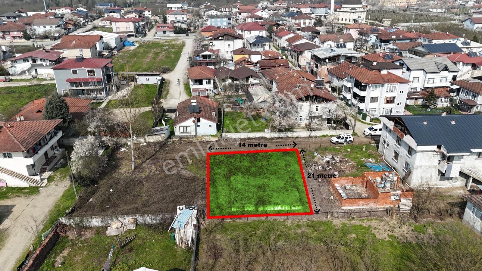 Ağa Mah.de Satılık 2 Kat %30 Konut İmarlı 298 M2 Parsel