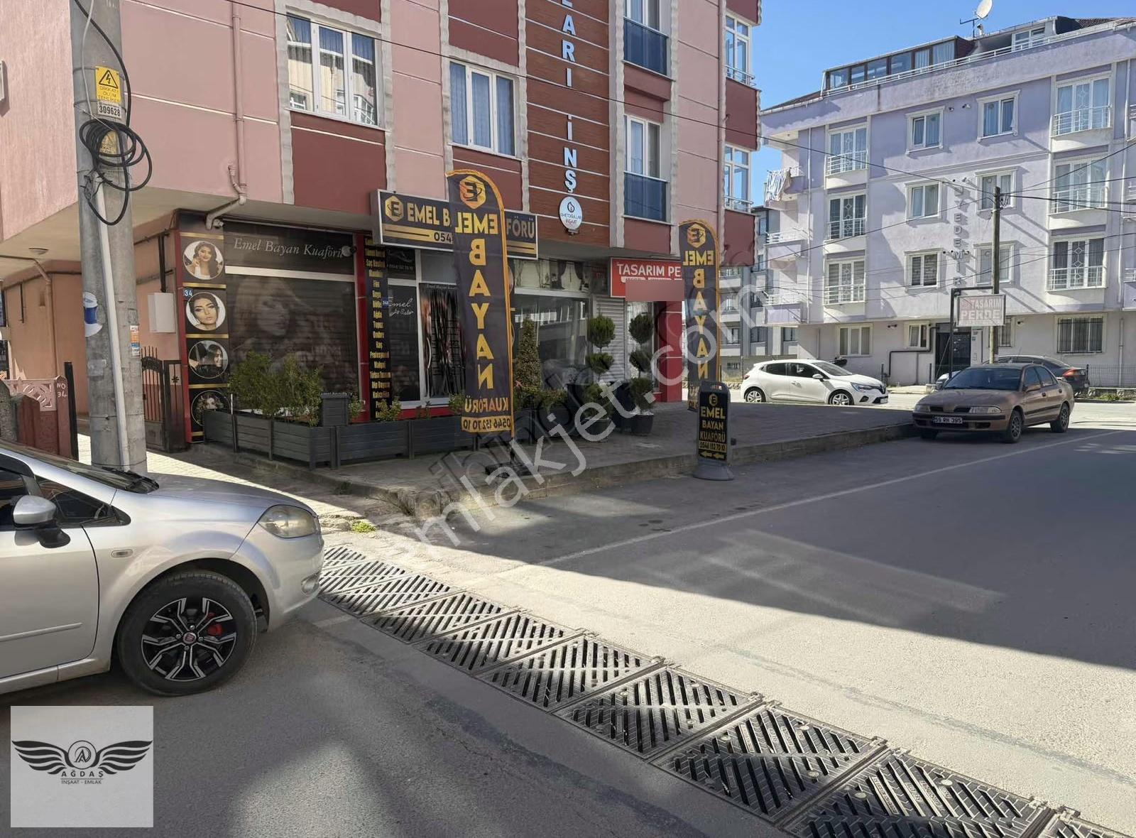Merkezi Konumda Kiracılı İskanlı Satılık Dükkan - Görsel 2