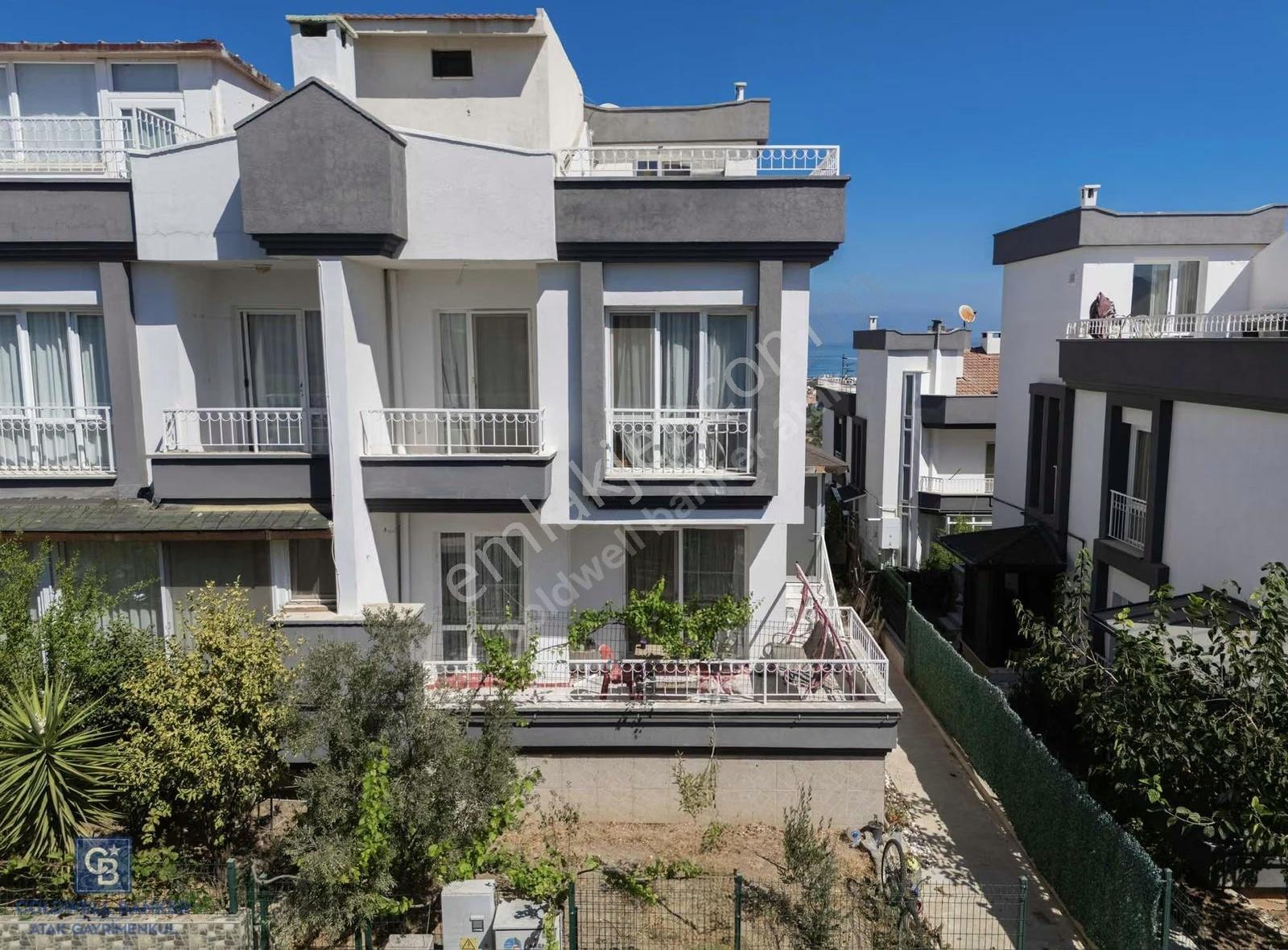 Güzelbahçe/özzümrüt Sitesi Masrafsız Satılık Villa - Görsel 3