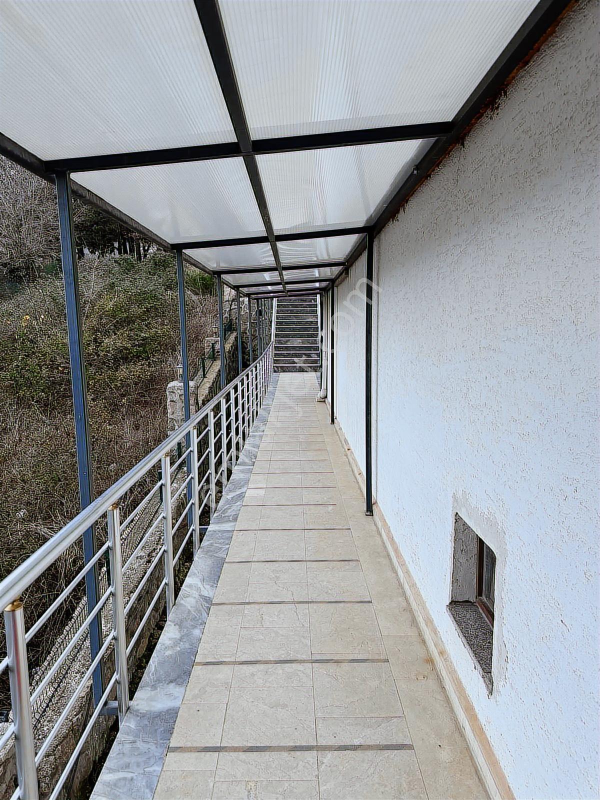 Arkun Gayrimenkul'den Deniz Manzaralı Full Eşyalı Kiralık Daire - Görsel 32