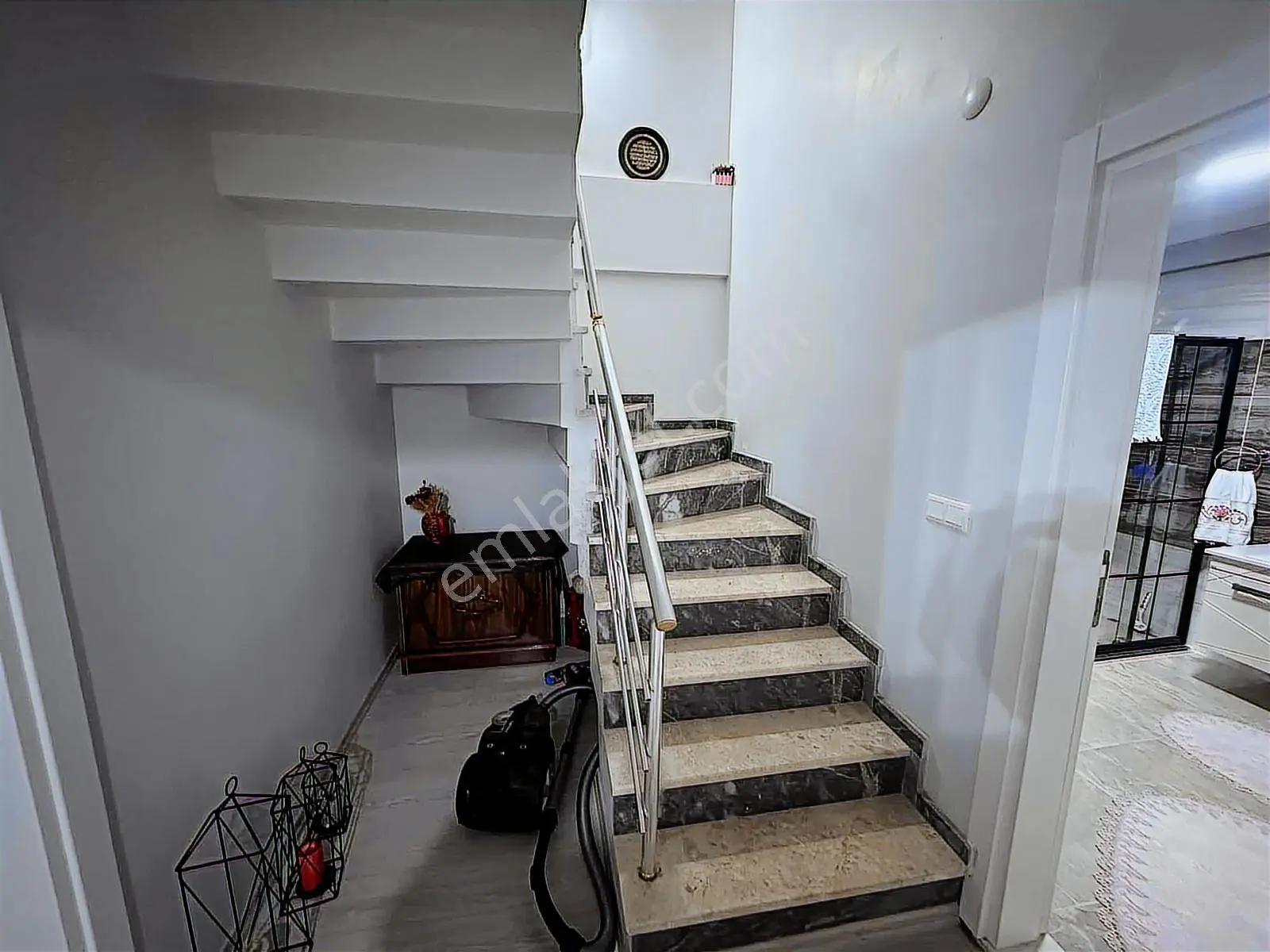 Arkun Gayrimenkul'den Deniz Manzaralı Full Eşyalı Kiralık Daire - Görsel 31