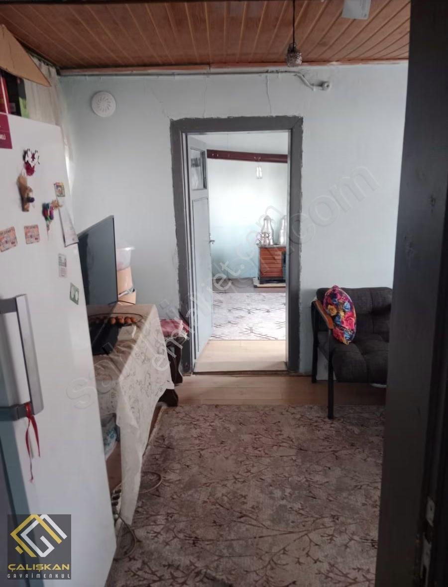 Sevindik'te Takaslı 288 M² Ev Ve Bahçe - Görsel 7