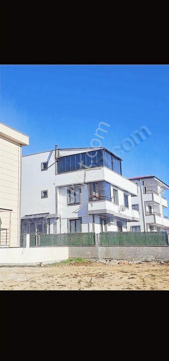 300m2 Villa İmarlı Arsa Marmara Erelisi De - Görsel 9