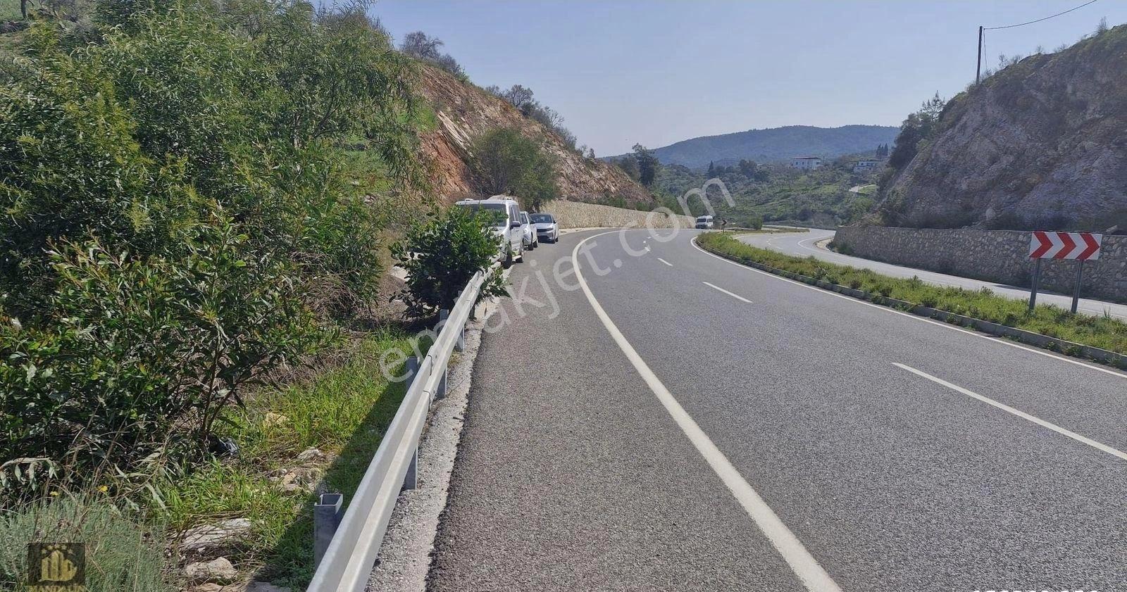 Elvan Özçelik'den Güllük Yoluna Sıfır Satılık Arazi