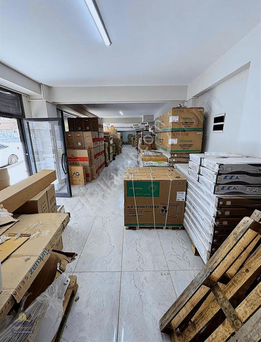 Arnavutköyde Cadde Üzeri İşlek Lokasyonda Kiracılı 860 M İşyeri - Görsel 5
