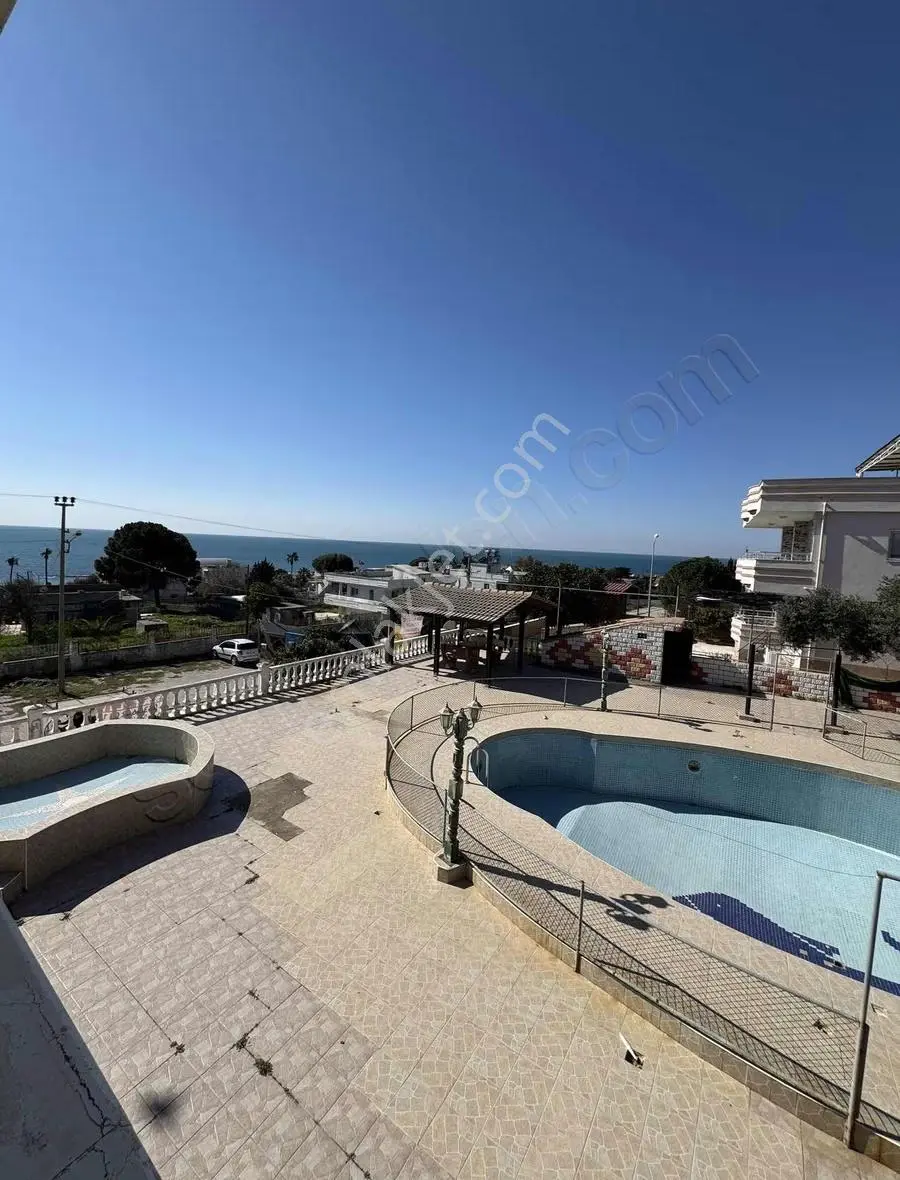 Adana Karataş 874 M² Arsa İçinde Havuzlu Villa + Market - Görsel 5