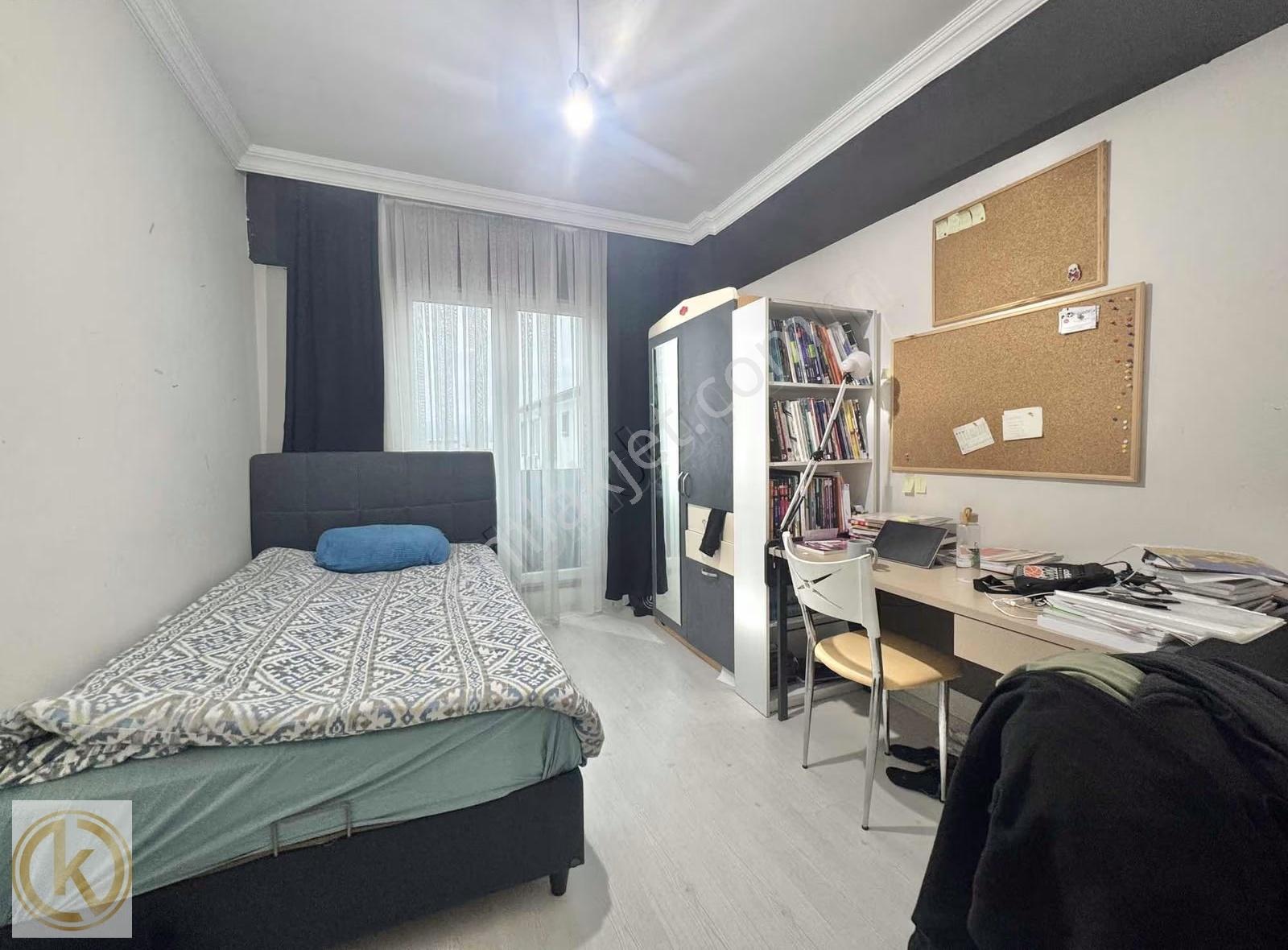 Kaymak Emlaktan Erenler Merkez'de 3+1 130 M2 Satılık Lüx Daire - Görsel 8
