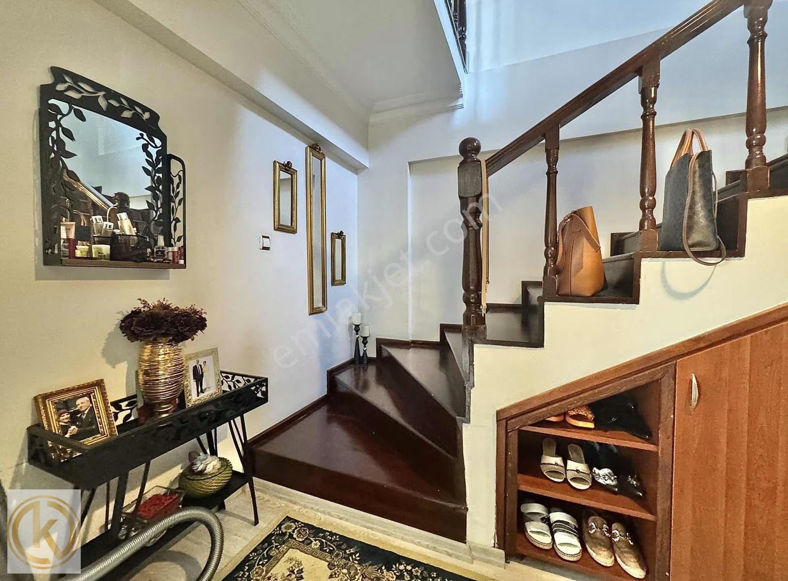 Kaymak Emlak Serdivan Belediye Civarı Bahçeli 135m2 Satılk Villa - Görsel 14