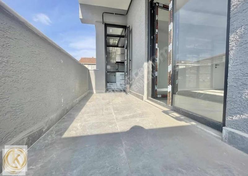 Kaymak Emlaktan Devoğlu Caddesinde Ön Cephe 3+1 125 M2 Satılık - Görsel 2