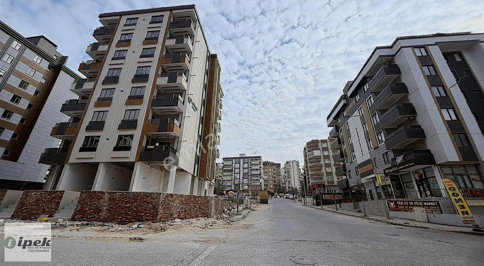 Osmanlı Pastanesi Arkasında | Köşe Başı | Sıfır 2+1 Lüks Daire - Görsel 25