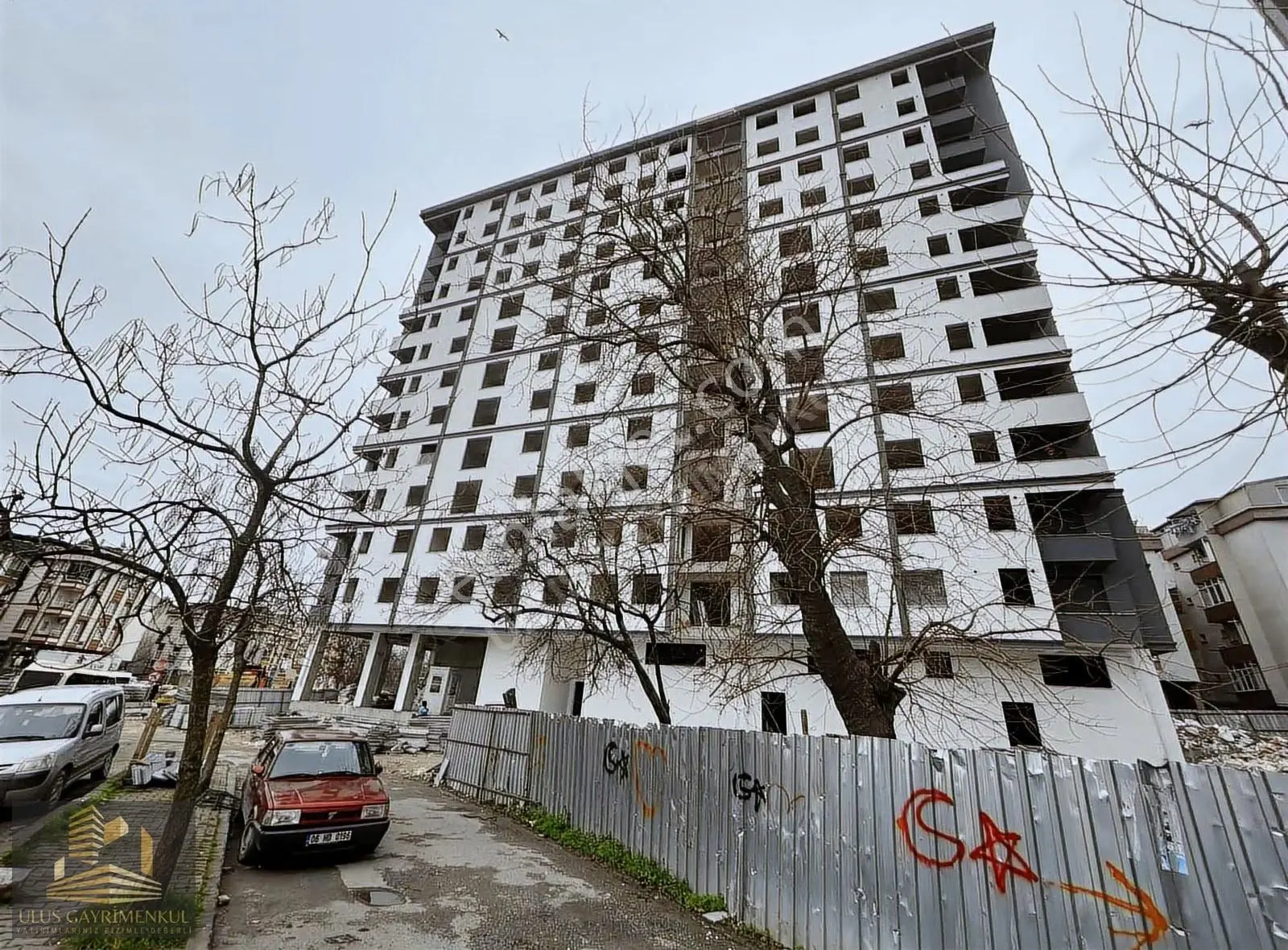 Ulustan Cadde Üzeri 12 Kat 110 M2 3+1 Manzarası Güzel Butik Site - Görsel 2