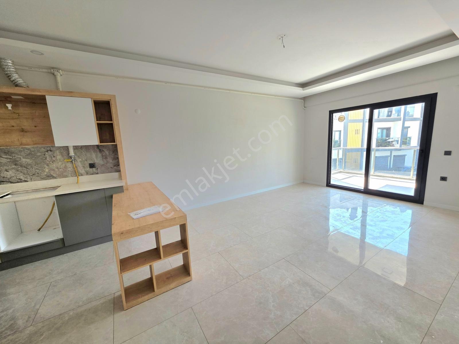 Kuşadasında Yeni Satılık 2+1 Doğalgazlı Daire - Görsel 13